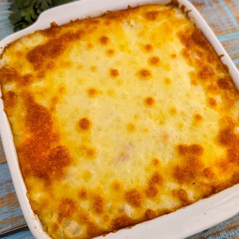 Baked Cheese Rice, Cheese And Rice Recipes, Baking Rice In The Oven, Cheese Rice Recipe, What To Do With Leftover Rice, Baked Cheesy Rice, Leftover White Rice Recipes, Baked Rice Recipes Oven, Baked Rice Recipes