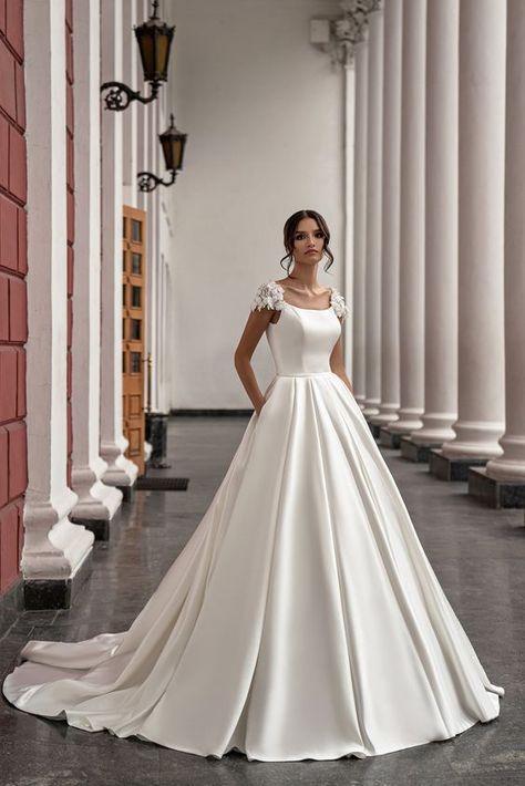 Top 22 Princess Wedding Gowns 2024: Regal Elegance Meets Modern Chic Lace Satin Wedding Dress, A Line Wedding Dress With Sleeves, Cathedral Wedding Dress, Debutante Dresses, Wedding Dress Ball Gown, Simple Bridal Gowns, Bride Dress Simple, Wedding Dress With Lace, Classy Wedding Dress