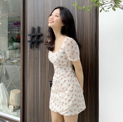 Korean Long Hairstyle, Korean Casual Dress, Korean Dating, Korean Outfit Street Styles, Long Hairstyle, Casual Dating, Casual Day Outfits, Korean Girl Fashion, Short Dresses Casual