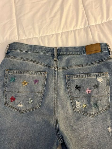 Eras Tour Jeans, Taylor Swift Jeans, Ropa Upcycling, Taylor Swift Inspired, Taylor Outfits, Taylor Swift Tour Outfits, Diy Vetement, Taylor Swift Outfits, Concert Fits