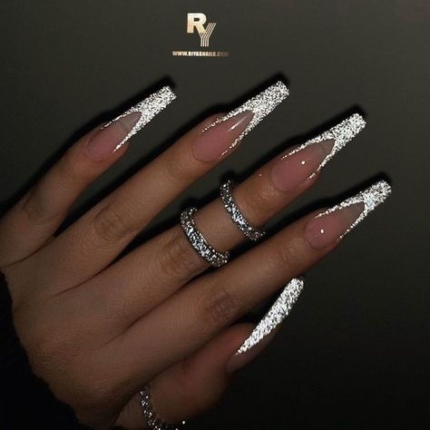 Silver Sparkly Nails, Sparkly Acrylic Nails, Sliver Nails, Silver Acrylic Nails, Prom Nails Silver, Inspiration Nails, Silver Glitter Nails, White Acrylic Nails, Trendy Nail