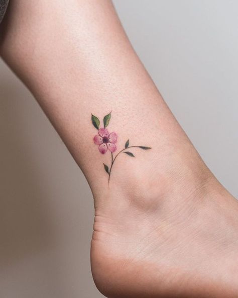 Cute Ankle Tattoos, Running Tattoo, Ankle Tattoo Designs, 40k Followers, Bottle Tattoo, Ankle Tattoos, Anklet Tattoos, Small Flower Tattoos, Flower Tattoo Shoulder