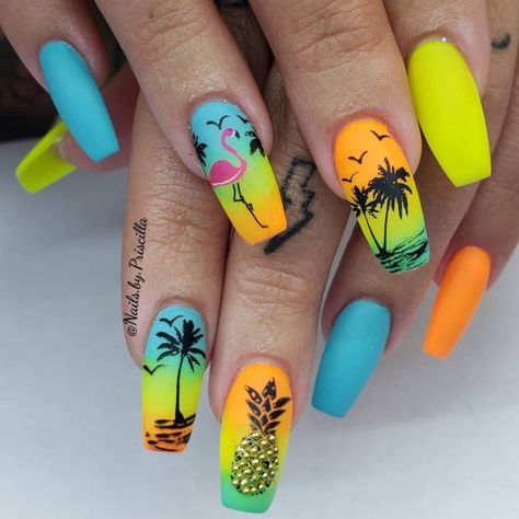 Aloha Nails, Tropical Nail Art, Hawaii Nails, Flamingo Nails, Cruise Nails, Beach Nail Designs, Tropical Nails, Tree Nails, Cute Gel Nails