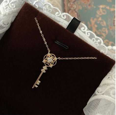 Graceful in its simplicity. A dainty key lock charm necklace with hints of vintage and antique style, this minimalist piece is an eye-catcher to elevate your outfit. Product Details: * Chain length is 45cm + 8cm extension * Pendant Length is 3cm * Pendant Width is 1cm * Chain material: Gold plated Sterling 925 Silver (hypoallergenic jewelry) The Gold plated 925 Sterling Silver creates a refreshing and elegant vibe. This is a great enlightening piece especially suitable for holiday events, such a Antique Jewelry Victorian Vintage Jewellery Pendant Necklace, Vintage Necklace Antiques, Zebra Tattoo, Lock Accessories, Lock Charm Necklace, Gold Key Necklace, Elegant Vibes, Key Necklace Vintage, Key Charm Necklace