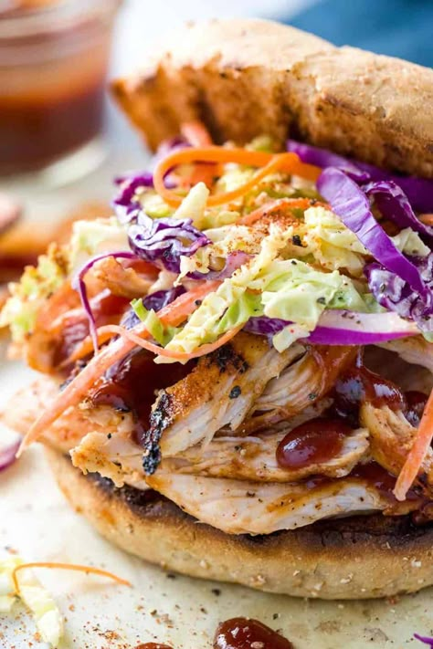 Sandwiches With Coleslaw, Bbq Chicken Sandwiches, Coleslaw Sandwich, Bbq Pulled Chicken Sandwiches, Grilled Chicken Sandwich, Chicken Sandwich Recipe, Pulled Chicken Sandwiches, Healthy Grilled, Bbq Chicken Sandwich