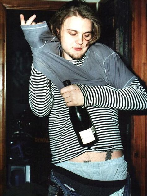 pitt. Michael Pitt, Punk Baby, Masc Outfits, Character Inspiration Male, Boardwalk Empire, Grunge Skater, Music Band, Skater Style, Famous Faces