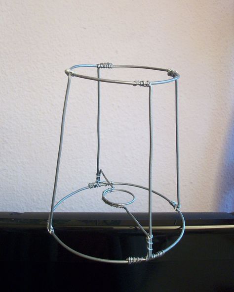 Hand made lampshade frame Wire Lampshade, Lampshade Frame, Make A Lampshade, Lamp Shade Frame, Make A Lamp, Lampshade Makeover, Rustic Lamp Shades, Diy Lampe, Metal Lamp Shade