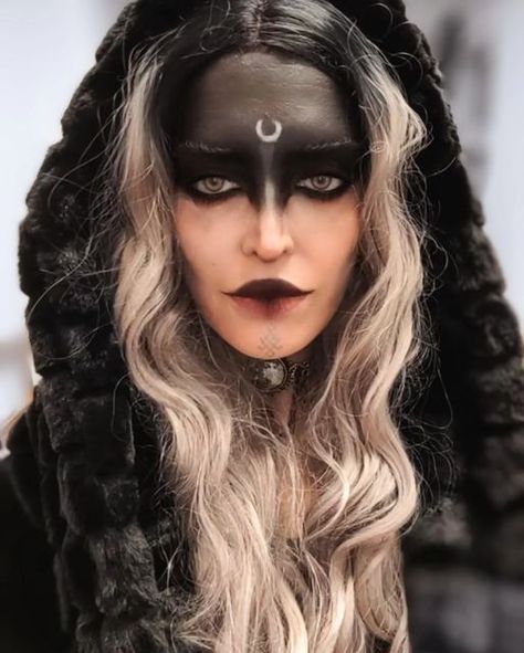 Viking Make Up Woman, Witch Face Paint, Witch Face, Favorite Makeup Products, Grey Hair, Coven, Belly Dance, Face Paint, Halloween Face Makeup