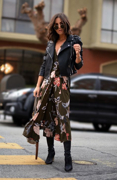 How to transition your dresses into fall Leather Jacket Outfits, Weekly Outfits, 가을 패션, Fashion 2020, Looks Style, Mode Inspiration, Outfits Casuales, Floral Print Dress, Jacket Outfits