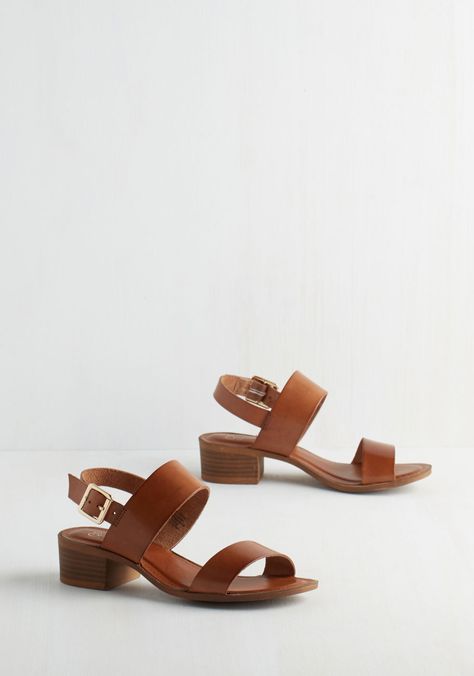 Cassiopeia Sandal in Cognac. Stargazing on your balcony is a chic experience thanks to these rich brown sandals by Seychelles! #brown #modcloth Heel Sandals Outfit, Trendy Heels, Vintage Sandals, Sandals Outfit, Low Heel Sandals, Brown Leather Sandals, Fashion Heels, Dream Shoes, Brown Sandals