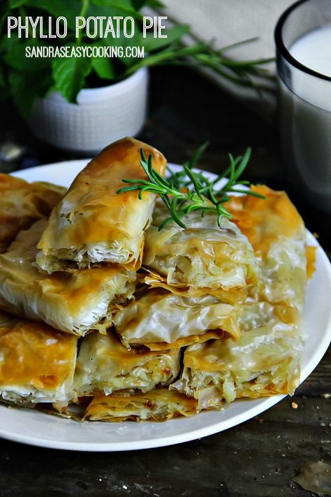 Philo Pastry, Philo Dough, Baba Ganush, Filo Pastry Recipes, Filo Dough, Phyllo Dough Recipes, Phyllo Recipes, Phyllo Pastry, Pie Pastry