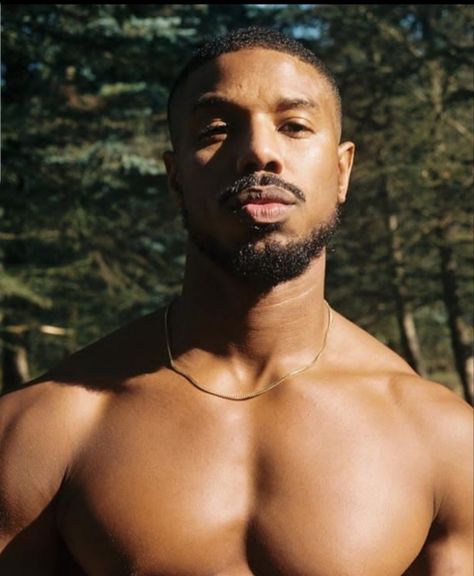 Michael B Jordan Instagram, Michael B Jordan Shirtless, Michael Bakari Jordan, Gina Rodriguez, Michael B Jordan, Idris Elba, Tessa Thompson, Mel Gibson, Burton Snowboards