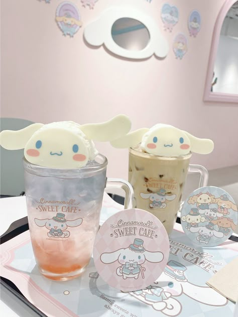 Cinnamoroll Cafe, Cute Backpacks For School, Girly Drinks, Cafe Japan, Sweet Cafe, Make 100 A Day, Sanrio Pink, Kawaii Dessert, Kitty Cafe