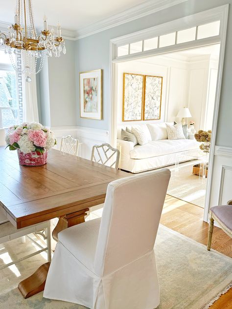 Dining Room Preppy, Turkish Rug Dining Room, Dayna Chairs Ballard, Dining Room Chinoiserie, Dining Chairs Traditional, Ballard Dining Room, Grand Millennial Dining Table, Ballard Design Dining Room, Serena Lily Dining Room