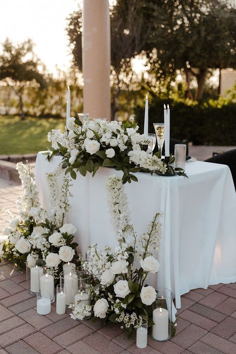 California wedding photos are even better when they are at a vineyard! I loved shooting this southern california wedding with its black wedding color combos! See black bridesmaid dresses, black wedding color theme, southern california wedding venues, california wedding locations and california wedding style. Book my husband and I for your California wedding photos or adventurous elopement photo and videography at kalimphotos.com! Ceremony Candles Wedding, Classic Wedding Scheme, Clean Elegant Wedding Decor, Black Tie Vineyard Wedding, White Peonies Wedding Decoration, Timeless Reception Decor, Simple Elegant Wedding Florals, Timeless Summer Wedding, All White Wedding Arch