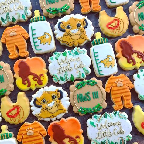 Lion King Theme Gender Reveal, Lion King Baby Shower Cupcakes, Simba Or Nala Gender Reveal, Lion King Gender Reveal Cake, Lion King Baby Shower Dessert Table, Lion King Treat Table, Baby Lion King Baby Shower Ideas, Baby Shower Themes For Boys Disney, Lion King Baby Shower Food Ideas