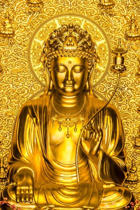 Thai Buddha Statue, Arte Yoga, Golden Buddha, Buddha Temple, Buddha Art Painting, Gold Money, Buddha Sculpture, Laughing Buddha, Gold Rate