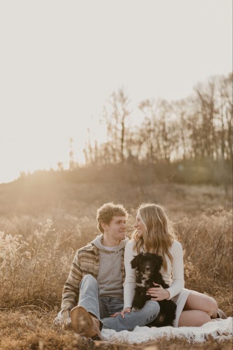 White Sweater Dress Engagement Photo, Engagement Photo Poses Blanket, Fall Family Photo With Dog, Fall Picture With Dog, Blanket For Photo Shoot, Engagement Photos With Puppy, Couple Picture Poses With Dog, Couple And Dog Pictures, Husband Wife Dog Photos