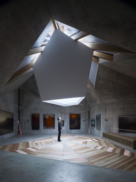 Concrete Architecture, Concrete Walls, Museum Architecture, Lighting Design Interior, Space Architecture, Light Architecture, Futurism, Design Museum, Architecture Fashion