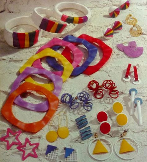 80's plastic jewelry 80s Jewelry Aesthetic, 80s Accessories Jewelry, 80's Accessories, 1980s Accessories, 80s Items, 80s Accessories, 1980s Fashion Trends, 80s Jewelry, 1980s Jewelry