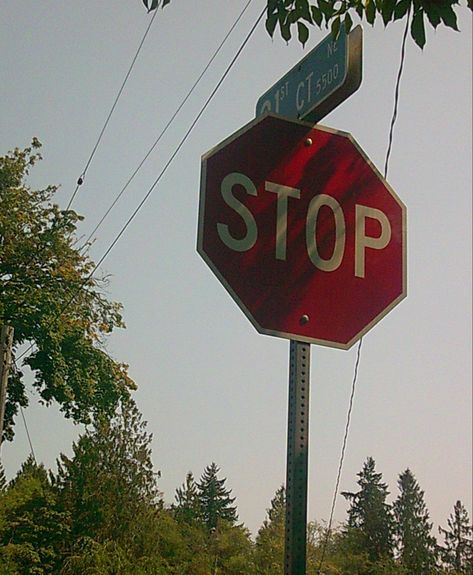 Follow Traffic Rules Poster, Stop Sign Photoshoot, Stop Sign Photography, Stop Sign Drawing, Aesthetic Stop Sign, Hear Me Out Objects, Stop Sign Aesthetic, Street Signs Aesthetic, 300 Drawing Prompts