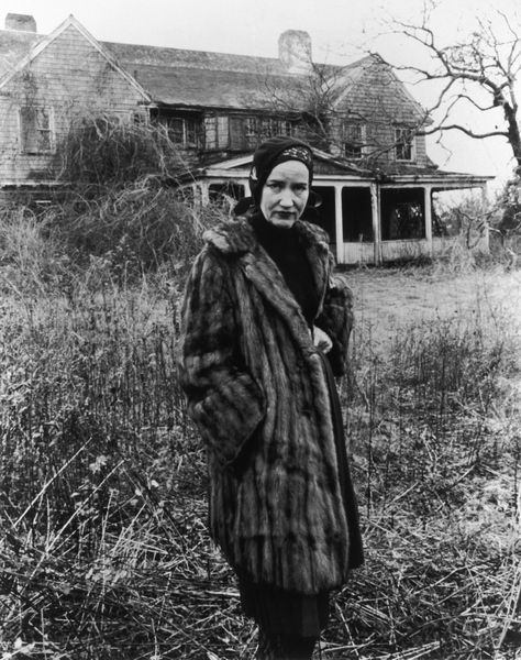 Spend the Holidays at Grey Gardens, Where Jackie Kennedy's Family Once Lived Grey Gardens Movie, Grey Gardens Documentary, Grey Gardens House, Edie Bouvier Beale, Edith Bouvier Beale, Edie Beale, Little Edie, Gray Gardens, Vegetables Garden