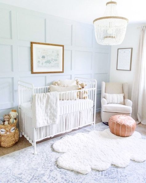 Cool Blue Nursery Ideas for Boys and Girls - DIY Darlin' Blue Nursery Girl, Baby Blue Nursery, Nursery Paint Colors, Girl Nursery Room, Nursery Room Design, Baby Boy Room Nursery, Baby Room Inspiration, Nursery Room Inspiration, Nursery Paintings