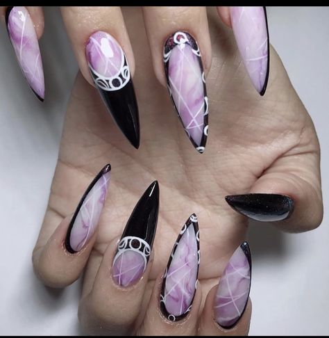 Black Celestial Nails, Natural Almond Nails, Beach Nails Art, 2023 Nail, Witch Nails, Nails Art Ideas, Witchy Nails, Spring Acrylic Nails, Valentine Nail Art