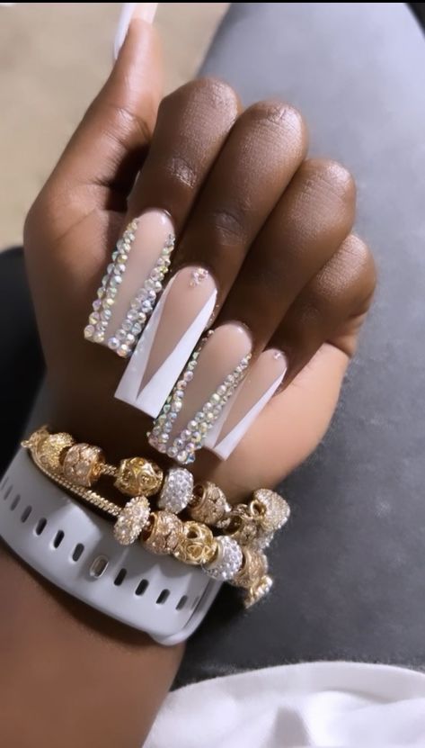 White V French Tip Nails, French Tip Nails With Diamonds, French Tip With Diamonds, V French Tip, Gold French Tip, White French Tip, Short Acrylic, Tip Nails, White French