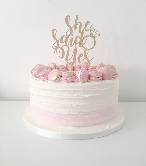 Single Layer Engagement Cake, Engagement Cake One Layer, Engagement Cake Designs Unique 2 Tier, Pink Cake Engagement, She Said Yes Cake, Cake She Said Yes, Pink Macarons, Single Tier Cake, Luxury Cake