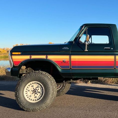 This 1978 Ford F-250 Custom is a 4×4 pickup that was modified under prior ownership with a 3.9-liter 4BT turbodiesel inline-four and a… | Instagram Dent Side Ford, 1978 Ford F150, Vintage Ford Trucks, 1970 Ford F100, Old Ford Truck, 17 Wheels, Future Trucks, Car Deco, Built Ford Tough