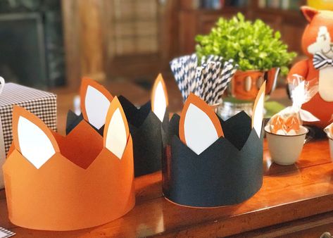 Fox Birthday Party, Fox Party, Fox Birthday, Fox Crafts, Woodland Birthday Party, Fox Baby Shower, Boy Birthday Party Themes, Fox Decor, Woodland Birthday