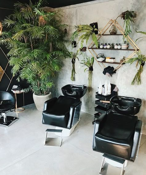 Salon And Spa Aesthetic, Salon Interior Design Green, Green And Black Salon Decor, Cute Hair Salon Decor, Grunge Salon Aesthetic, Hair Salon With Black Walls, Dark Salon Suite, Alternative Salon Decor, Green Salon Ideas