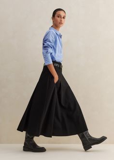 Long A Line Skirt Outfits, Claire Underwood, Rok Outfit, Rock Outfit, Mode Boho, Looks Street Style, Mode Inspo, 가을 패션, Work Fashion