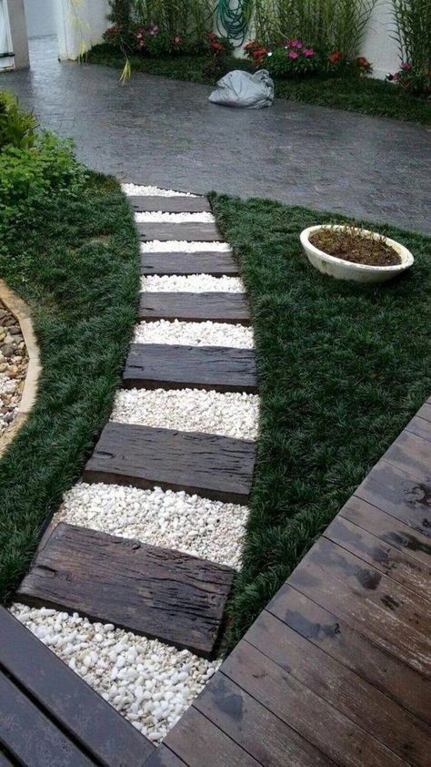 87 Garden Path Ideas For Your Ultimate Garden Makeover Pathway Landscaping, Gardens Design, Easy Landscaping, Landscape Designs, Have Inspiration, Front Yard Garden, Landscaping Tips, Garden Pathway, Diy Landscaping