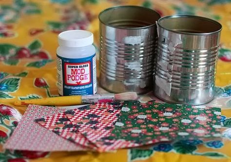 'How to Prepare a Metal Surface for Decoupage...!' (via eHow) Modge Podge Fabric, Aunt Peaches, Recycled Cans, Decoupage Tins, Fabric Decoupage, Diy Jar, Clean Metal, Decoupage Tutorial, Tin Can Art