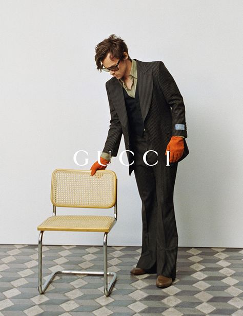 Harry Styles Gucci, Mark Borthwick, Harry Styles Outfit, Harry Styles Update, Harry Styles Aesthetic, Ha Ha Ha, Harry Styles Wallpaper, Harry Styles Photos, Mr Style