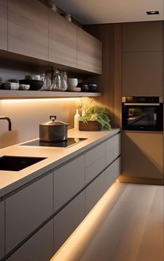 Kitchen Trends 2024, Desain Pantry, Modern Kitchen Cabinet Design, Modern Kitchen Interiors, Kitchen Interior Design Decor, Kitchen Design Plans, 아파트 인테리어, Modern Kitchen Cabinets, Kitchen Design Decor