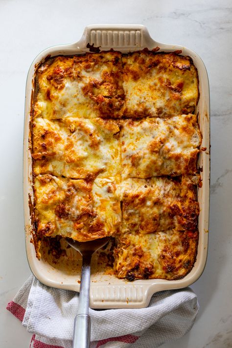 Classic Homemade Lasagna - Simply Delicious Homemade Spinach Pasta, Pasta Lasagna, Vegetarian Lasagna Recipe, Frozen Lasagna, Baked Lasagna, Vegetarian Lasagna, Lasagna Pasta, Homemade Lasagna, Bechamel Sauce