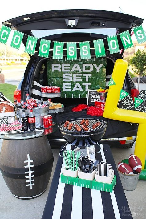 Tailgate Party Ideas, Tailgate Party Decorations, Football Tailgate Party, Tailgate Decorations, Ready Set Eat, Football Birthday Party, Football Tailgate, Free Football, Football Themes