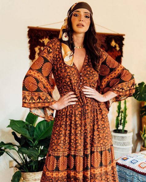 Nine Lives Bazaar on Instagram: “🔸 Rhapsody 🔸 launching end of July! We are so excited for this artistically bohemian collection. Candice wears our Belle dress in Africa 🧡🤎🖤” 70s Inspired Fashion Summer, Retro Dress 70s, 70s Boho Fashion, 70s Inspired Outfits, Casual Attire For Women, 70s Vintage Fashion, Outfits 70s, 70s Inspired Fashion, Dress 70s