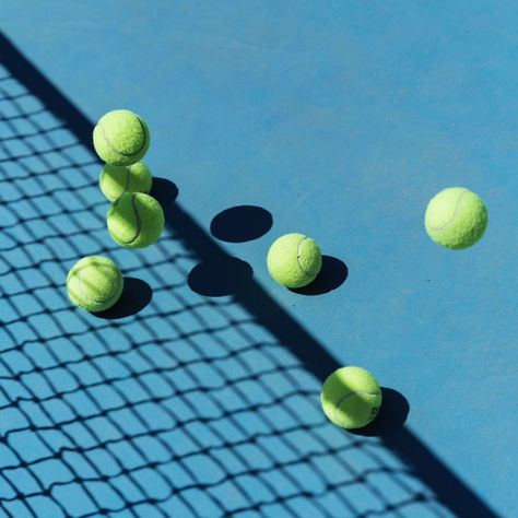 🎾 Take your tennis skills to new heights with Coach Ali at Sobha Hartland, Dubai! Whether you're a beginner or an advanced player, our tailored coaching is perfect for every level. Enjoy world-class training in a premium facility. 📱 Call/WhatsApp +971 52 533 0970 to book your lesson or court rental today! #TennisDubai #CoachAli #TennisLessonsDubai #DubaiSports #TennisLessonSobhaHartland #TennisTraining #GameSetMatch #TennisCoach #LearnTennis #DubaiFitness Tennis Skills, Tennis Lessons, Tennis Coach, Call Whatsapp, Dubai, Coaching, Coco, Tennis