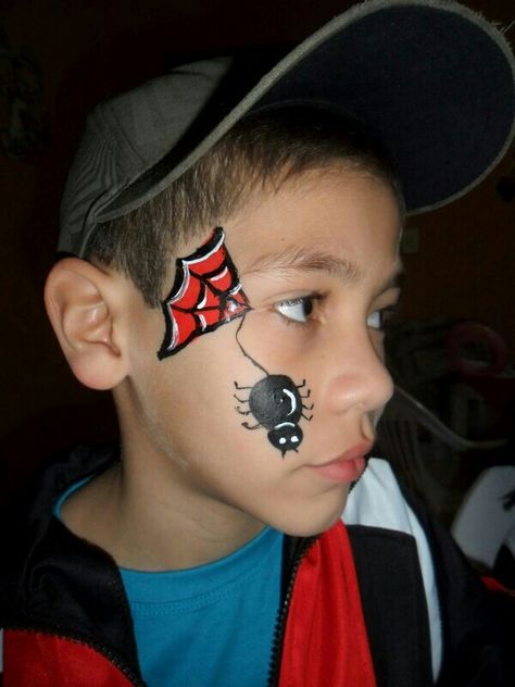 A Spider Face Painting, Face Painting Tips, Face Painting For Boys, Butterfly Face Paint, Cheek Art, Girl Face Painting, Spiderman Face, Butterfly Face, Face Painting Easy