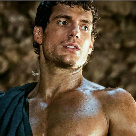 Have a wonderful day everyone 😘☺! #HenryCavill as #Theseus in #Immortals; another #Stunning edit by the mega #Talented @kinorri_hc! Henry Cavill Immortals, British Gentleman, Have A Wonderful Day, Henry Cavill, Wonderful Day, Game Of Thrones Characters, Wonder, Actors, Fictional Characters