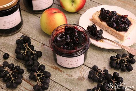 Aronia Berries, Oatmeal Cake, Apple Jam, Foraging Recipes, Berry Jam, Diced Apples, My Jam, Garden Recipes, Jam Recipes