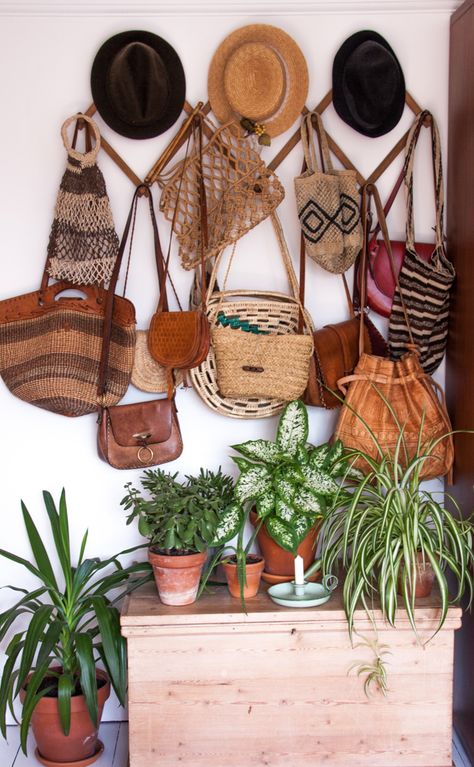 Boho Hallway, Boho Eclectic Decor, Bohemian Furniture, Bohemian House, European Home Decor, Boho Deco, Deco Boheme, Boho Eclectic, Boho Living