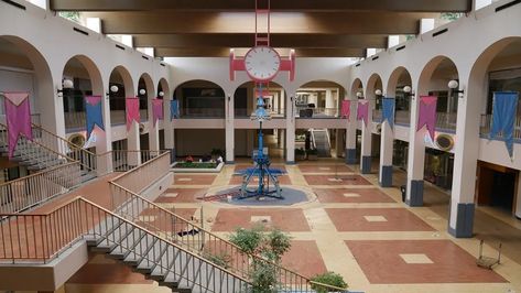 Dead Malls: A Comprehensive Guide To Abandoned Malls In 2021 Abandoned Carousel, Horror Escape Room, Abandoned Mall, Abandoned Malls, Dead Malls, Vintage Mall, Skateboard Park, Retail Trends, Be More Chill