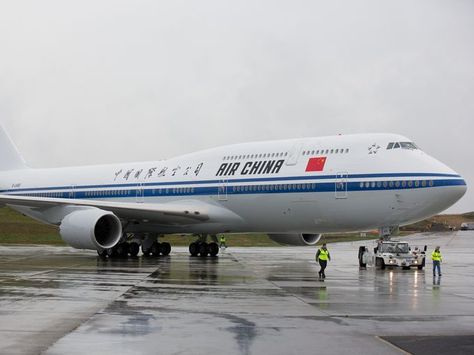 Air China's first Boeing 747-8i is pulled into position for its unveiling ceremony at the Future of Flight museum in Everett, Wash. Airport Life, Small Aircraft, Aviation Museum, Air China, Jumbo Jet, Boeing Aircraft, Commercial Aircraft, Boeing 747, Travel Information