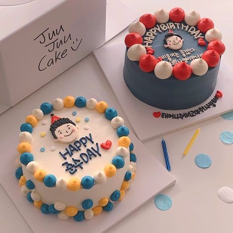 Birthday Cake Korean For Men, Korean Cake For Boyfriend, Birthday Cake For Boyfriend, Mini Christmas Cakes, Cookie Cake Decorations, Cake For Boyfriend, Birthday Cake Pops, Christmas Cake Designs, Simple Cake Designs