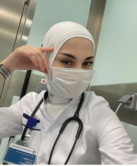 Hijabi Doctor Aesthetic, Hijabi Nurse, Hijabi Doctor Outfit, Hijabi Doctor, Tiktok Hooks, Muslim Doctor, Medical Photography, Nursing School Motivation, Nurse Aesthetic